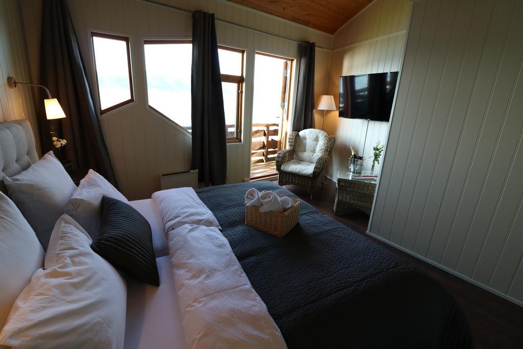 Brekkestranda Fjordhotel Brekke  Εξωτερικό φωτογραφία